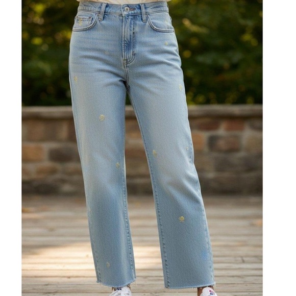 Lucky Brand Light Blue Straight-Leg Jeans with Yellow Daisy Embroidery - Picture 2 of 13